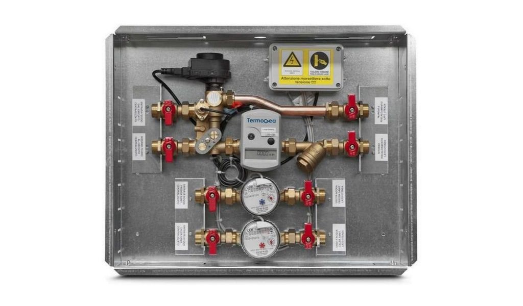 Pico satellite modules for water and energy metering